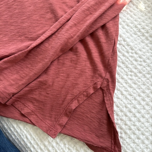 Sundry l/s top - Picture 2 of 3